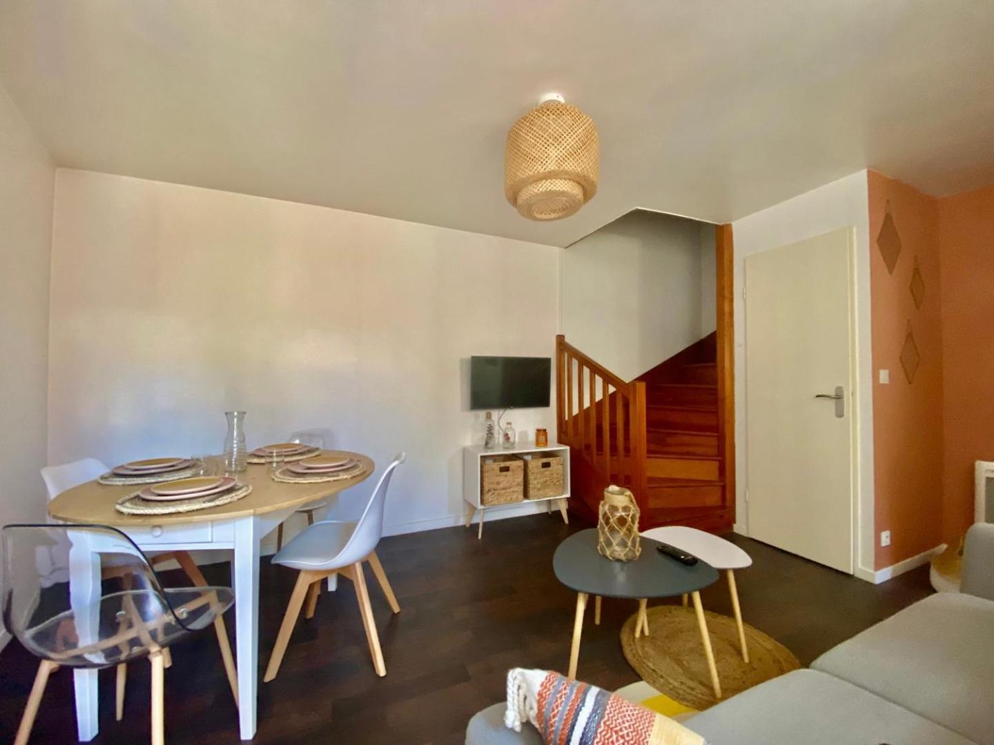 Le Carnot: City Centre With Parking Space Apartman Poitiers Kültér fotó