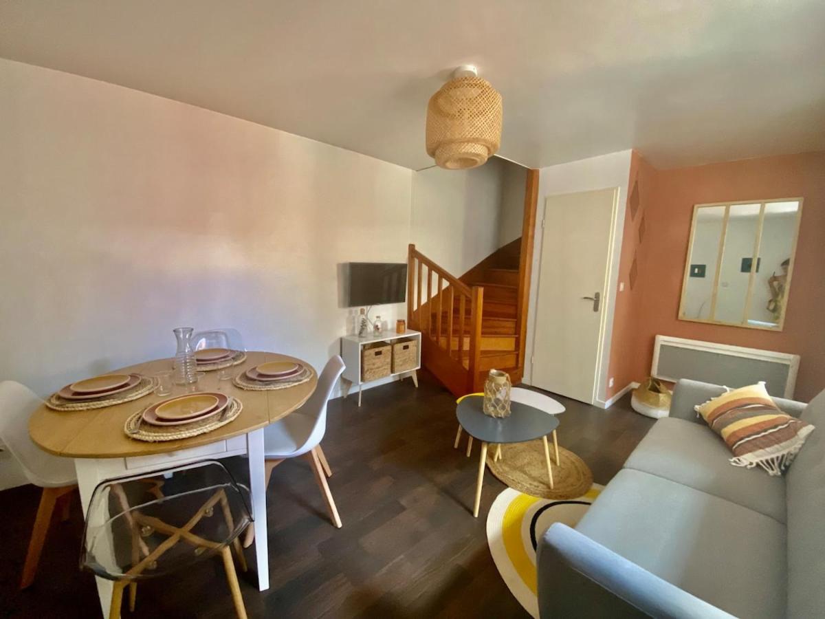 Le Carnot: City Centre With Parking Space Apartman Poitiers Kültér fotó
