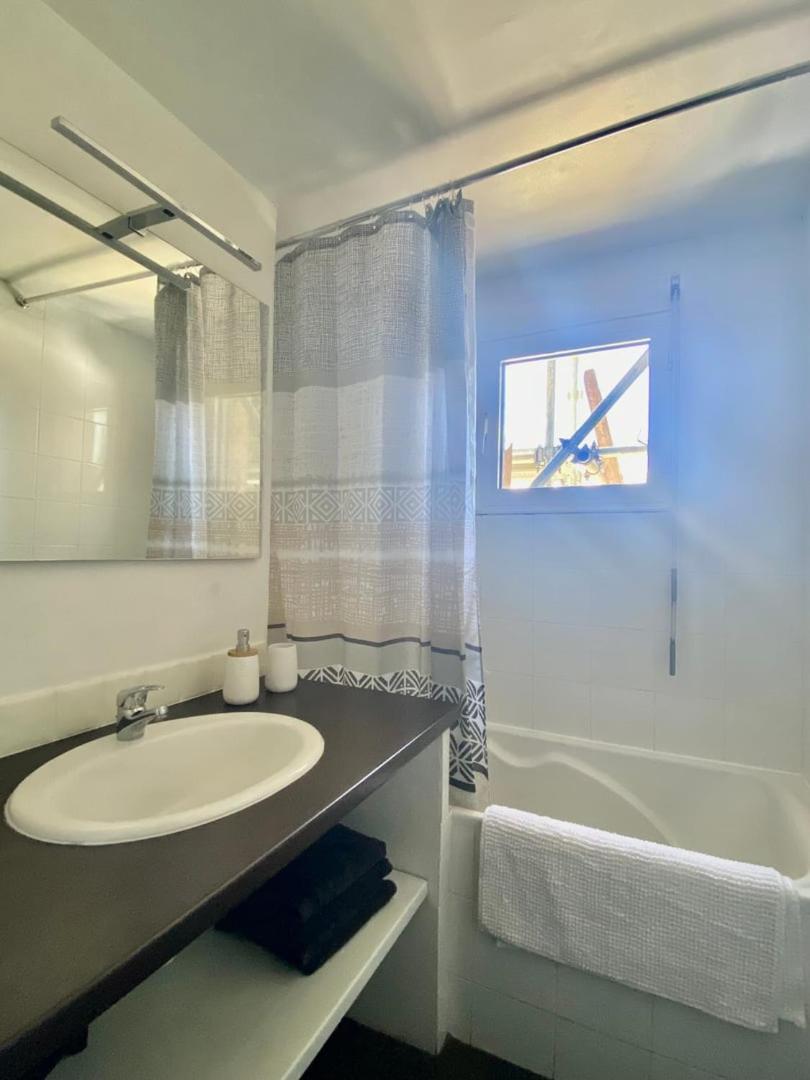 Le Carnot: City Centre With Parking Space Apartman Poitiers Kültér fotó